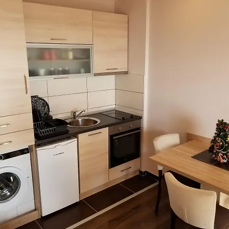 Milmari M5 - Mountain Mist Apartment